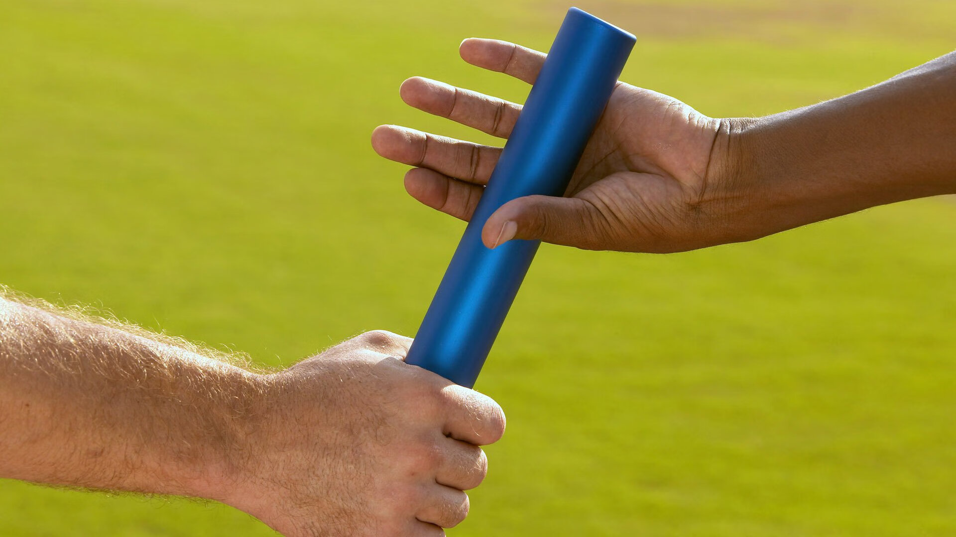 男子接力决赛激战中国队，中国男子接力进决赛